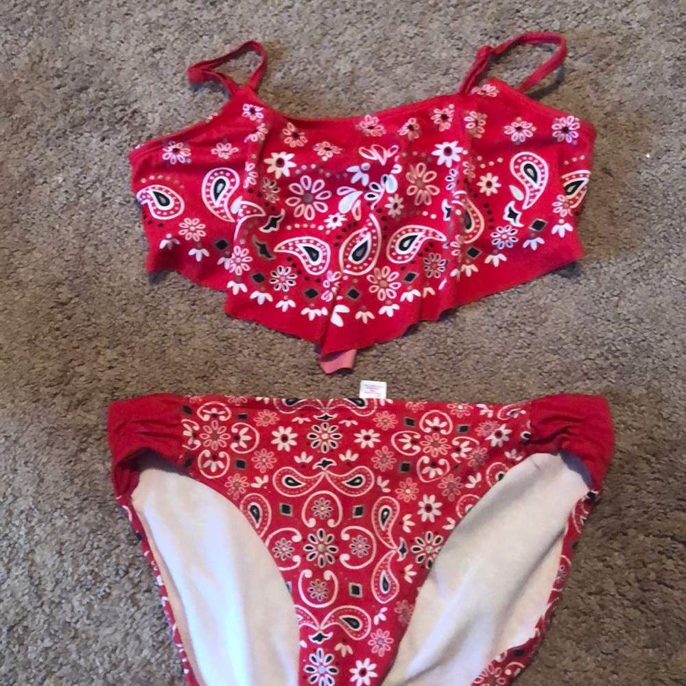 Bathing suit